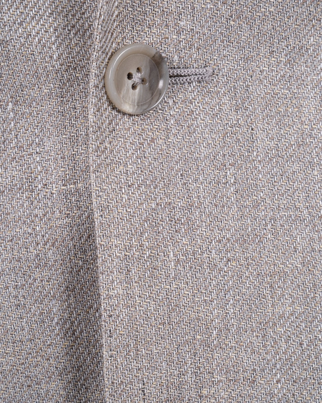 shop CORTECCI  Giacca: Cortecci giacca monopetto.
Rever classico.
Due tasche laterali a toppa.
Chiusura con due bottoni.
Parzialmente foderata in viscosa.
Composizione: 63% lino, 37% lyocell.
Made in Romania.. 25XZ31 2564300-036 number 6615963